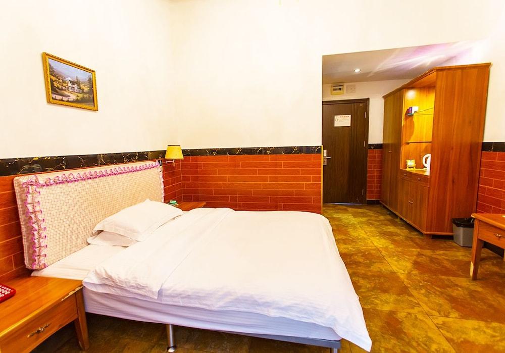 Village Utopia Backpackers Hostel Fuling  Exterior photo