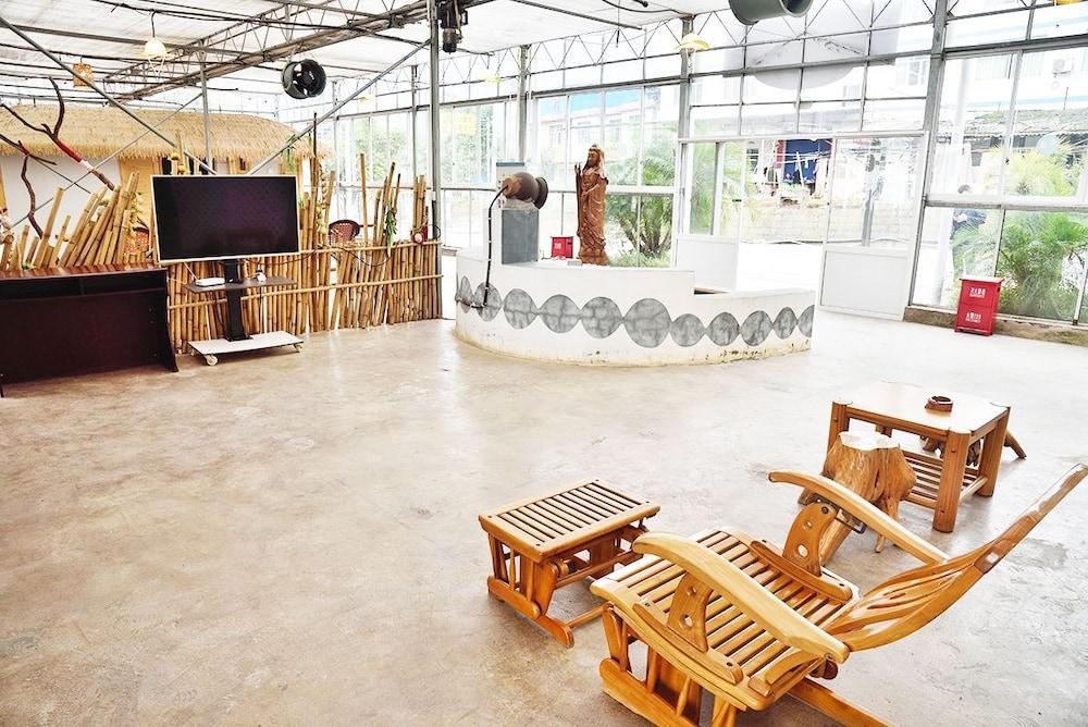 Village Utopia Backpackers Hostel Fuling  Exterior photo